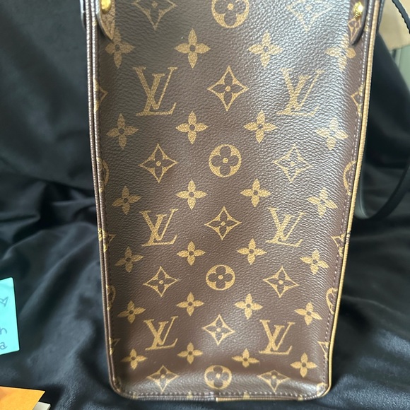 Sold on FB. On-The-Go MM Reverse Monogram - will trade for GM size! - Picture 3 of 16